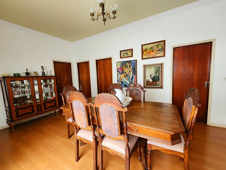 Casa Espaçosa no Centro Histórico