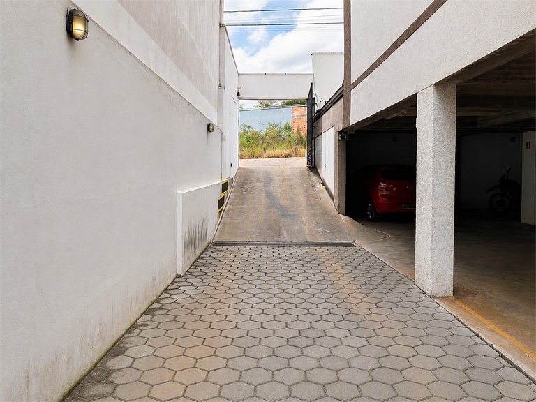 Apartamento Novo- Com Estacionamento