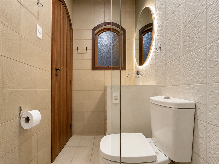 Quarto em Casa Moderna- Bairro Fábricas