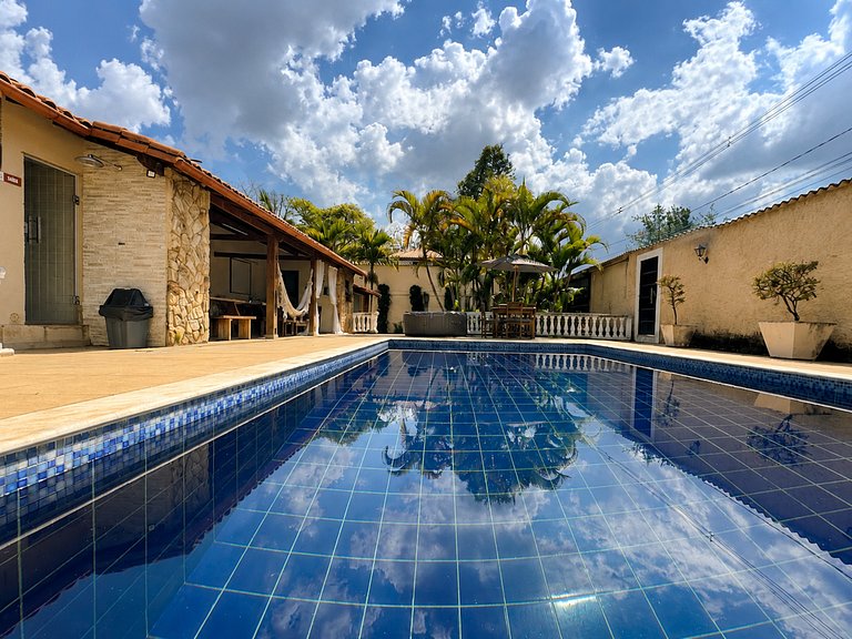 Refúgio Lara- com Piscina, Churrasqueira e Sauna