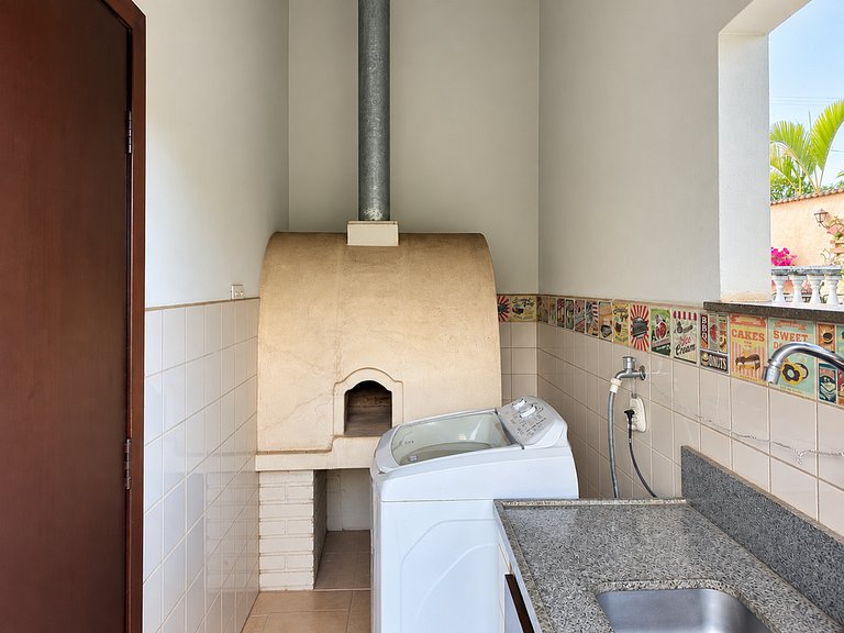 Refúgio Lara- com Piscina, Churrasqueira e Sauna